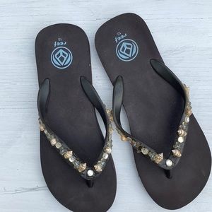 Ladies Reef ladies size 10 hardly worn